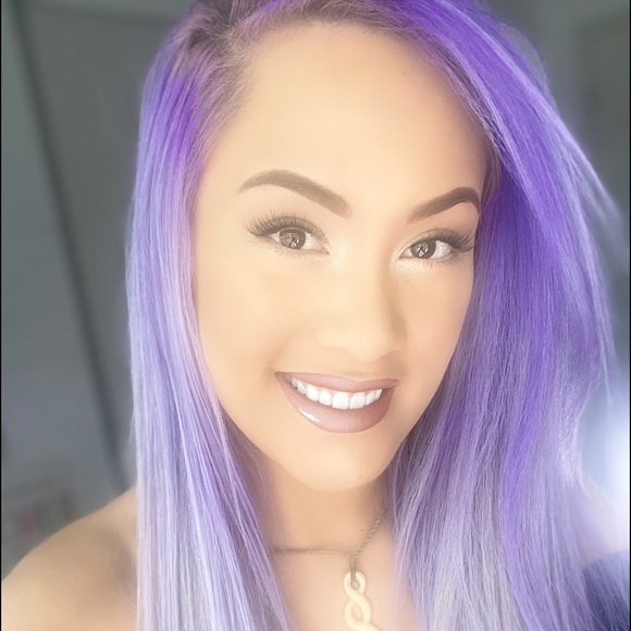 Meet your Posher, Ezralyn - Picture 2 of 11